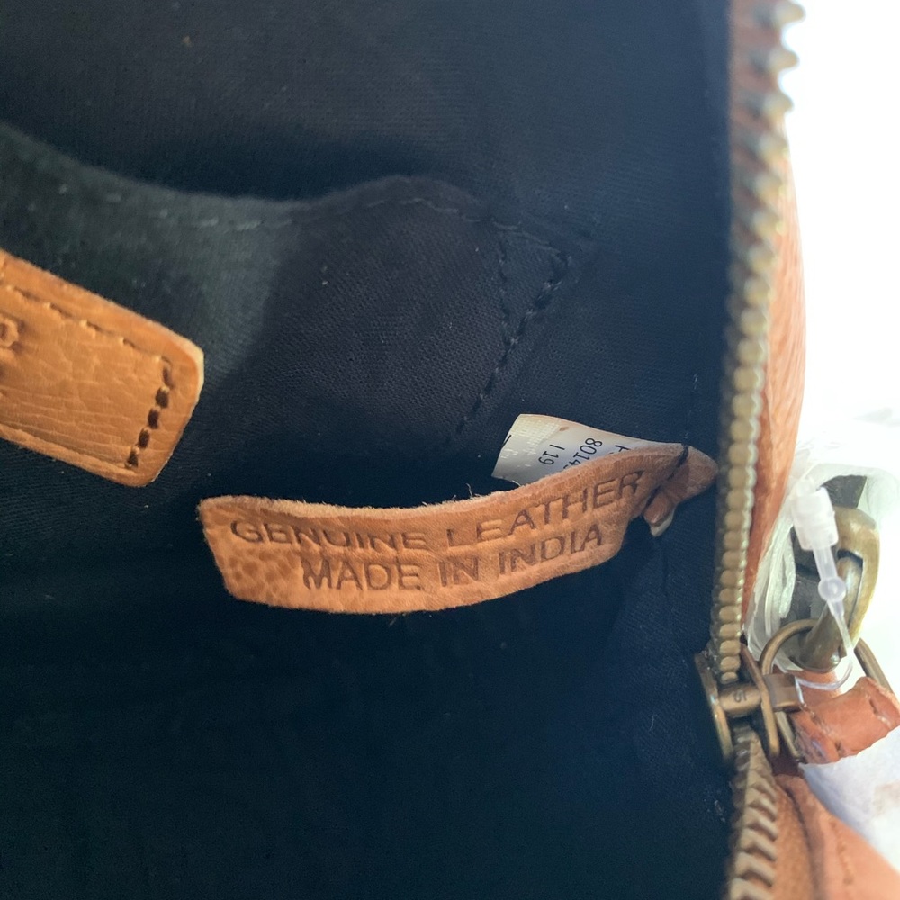 Frye Riley Leather Circle Bag - Picture 9 of 10